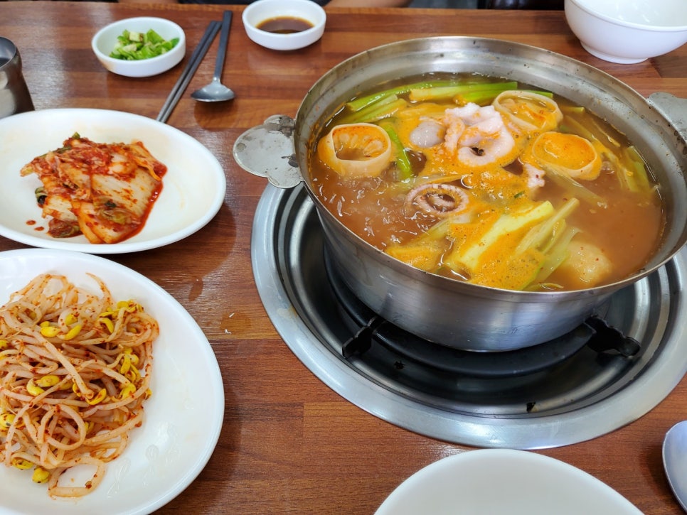 오미경칼국수 이미지