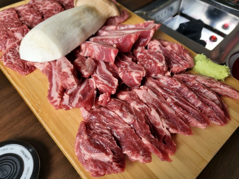 고기먹는날 이미지