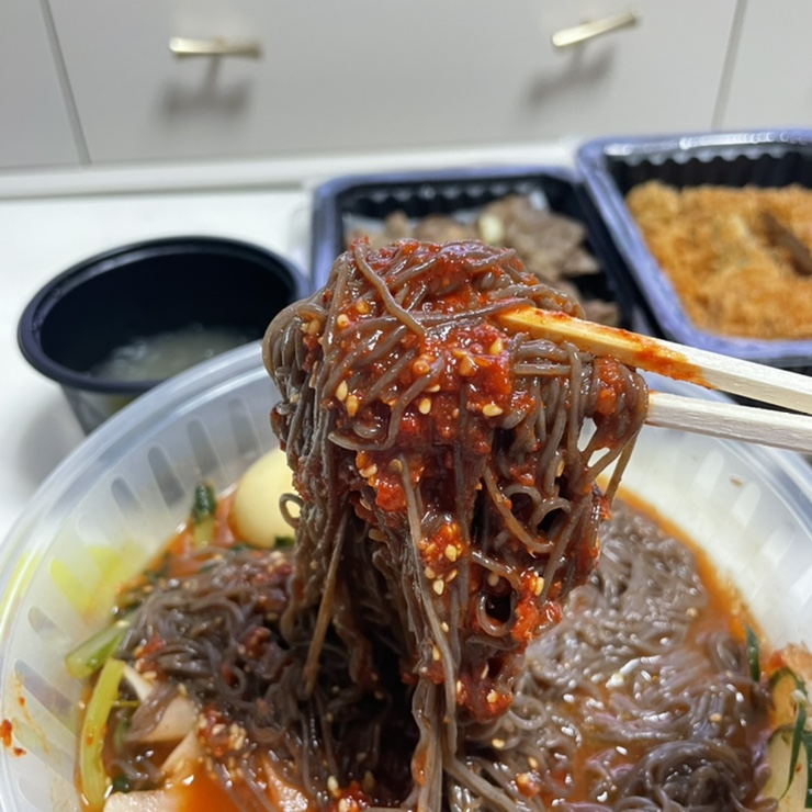 독도얼큰이냉면 이미지