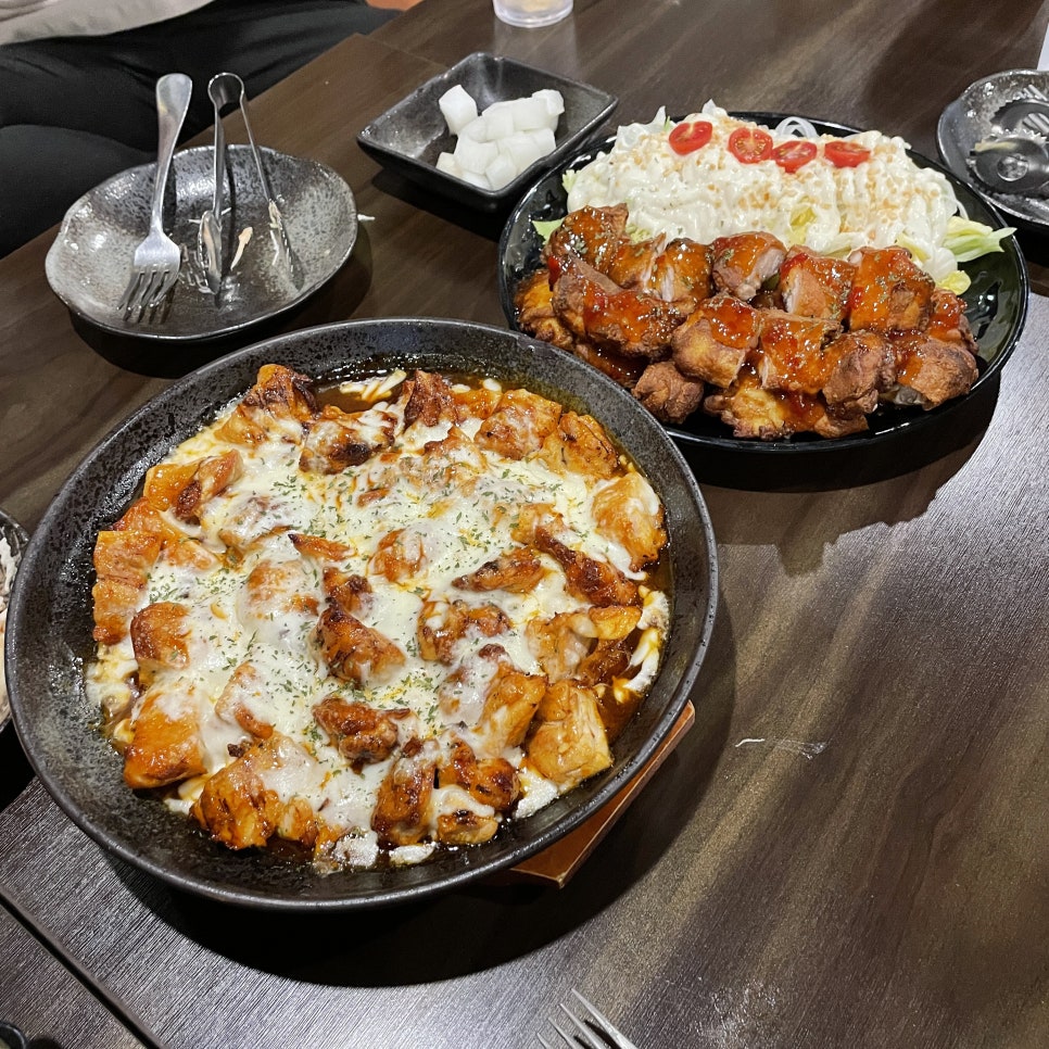 총각셰프의 꿉닭 먹짱 이미지