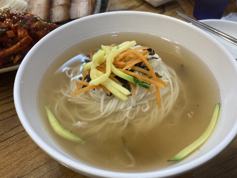 예당비빔국수 이미지