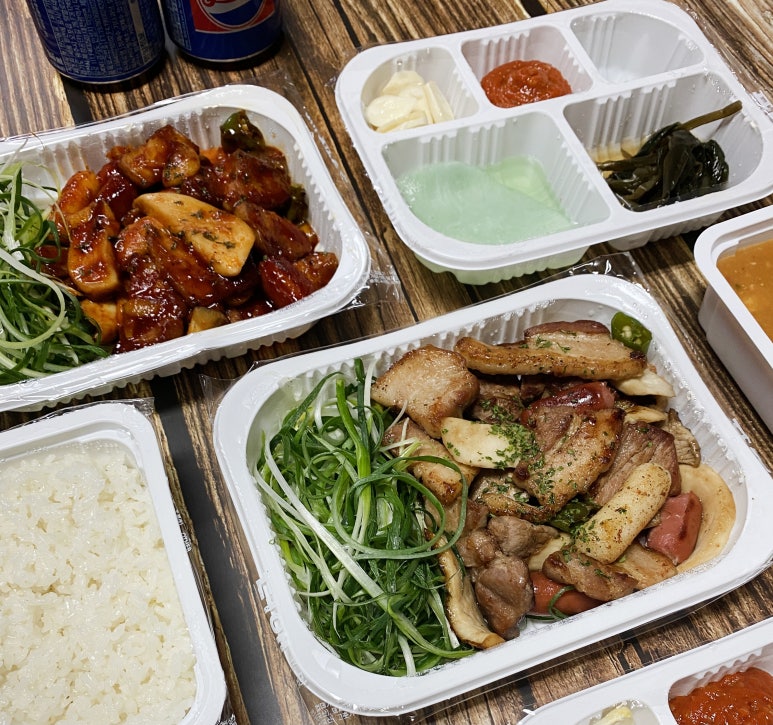 배달삼겹돼지되지 이미지