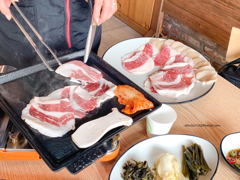 차돌삼합진대감 이미지