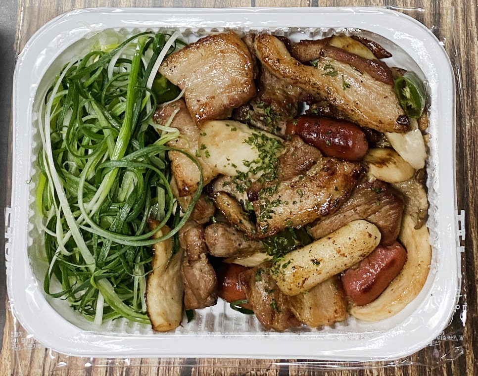 배달삼겹돼지되지 이미지
