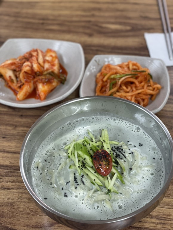 또올래칼국수 이미지
