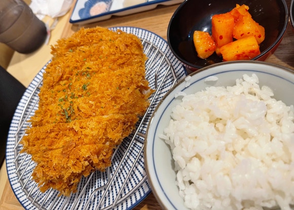 연어와돈카츠 이미지