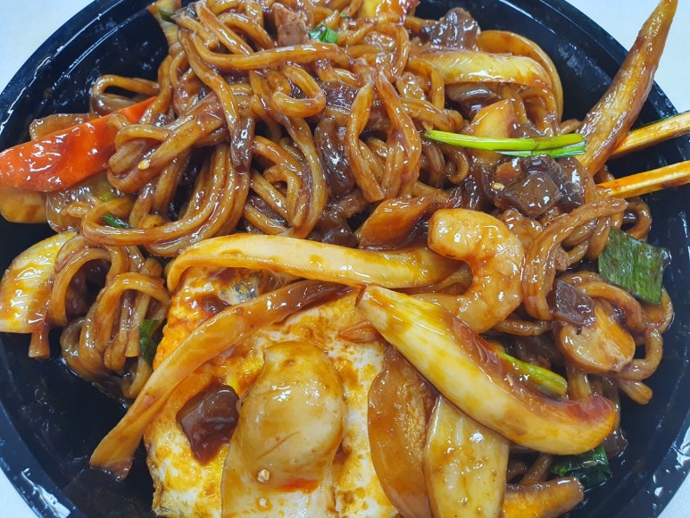 황제쟁반짜장 이미지