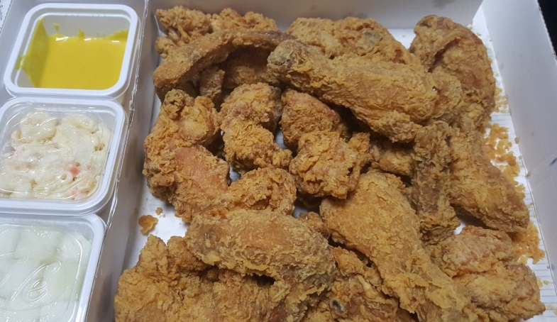 네네치킨 현리점 이미지