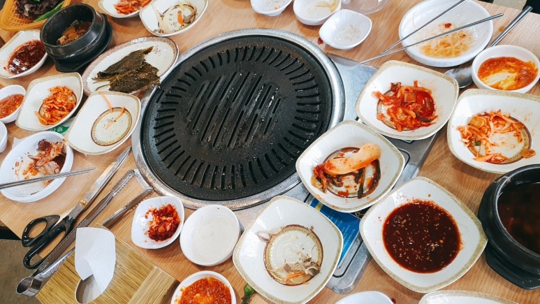 성일숯불갈비 이미지