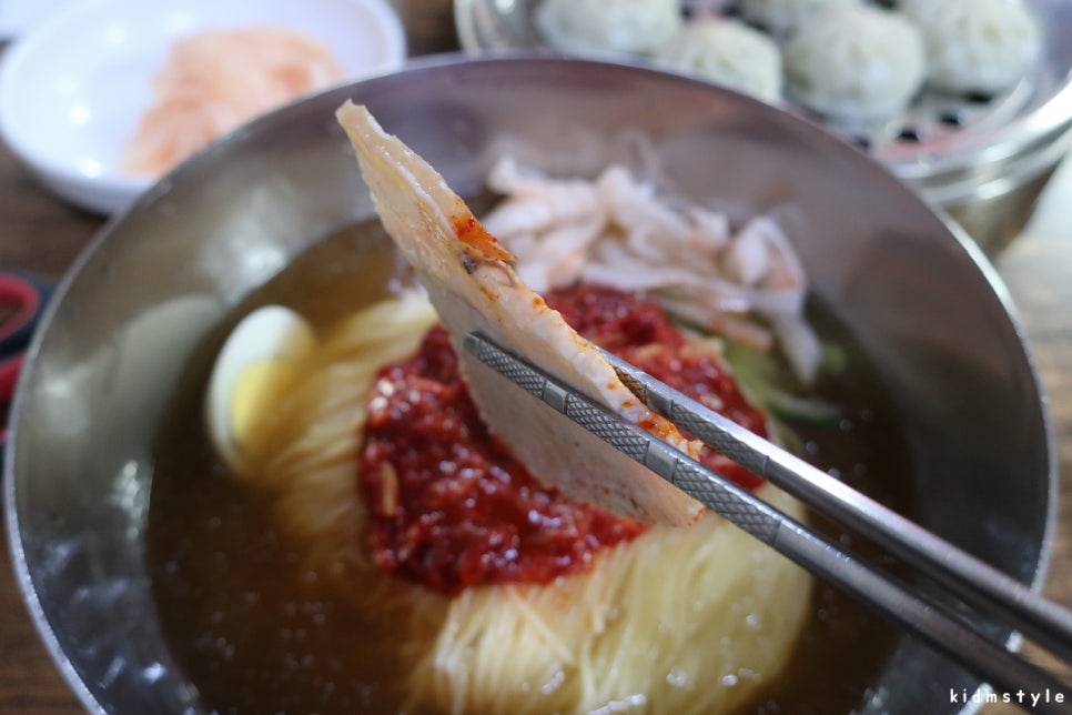 원조밀면 이미지