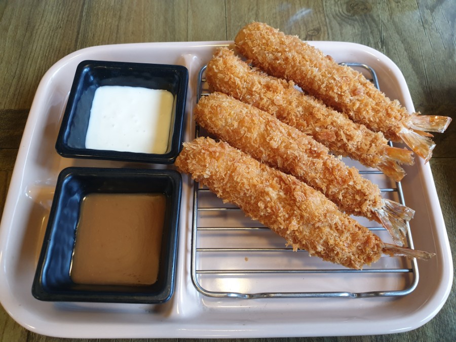 꾸치킨 이미지