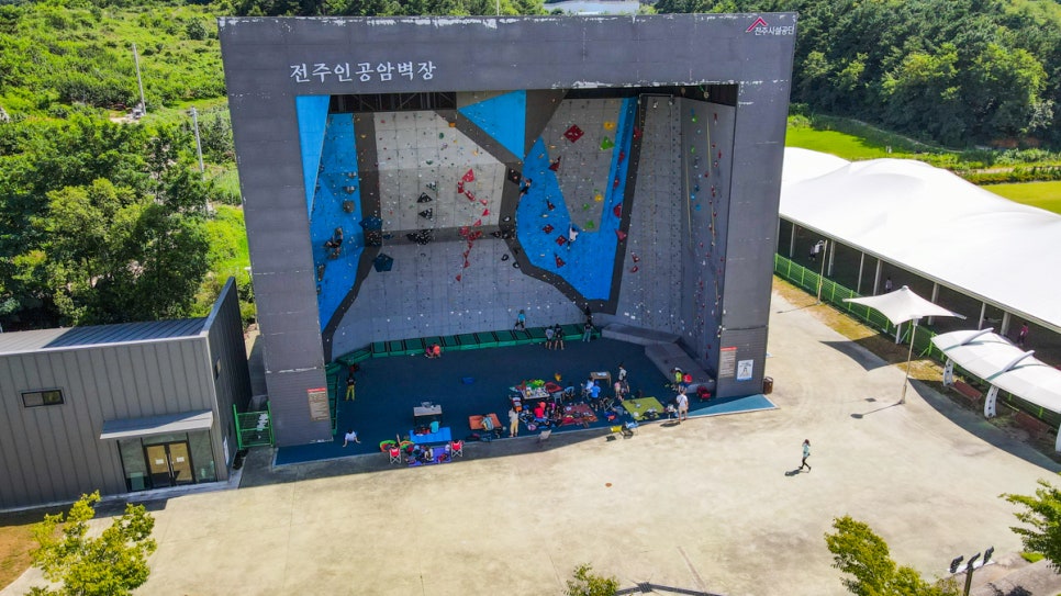 군산스포츠클라이밍센타 이미지