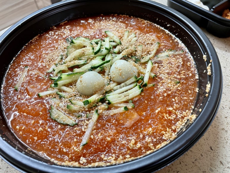 고기듬뿍대왕비빔밥 이미지