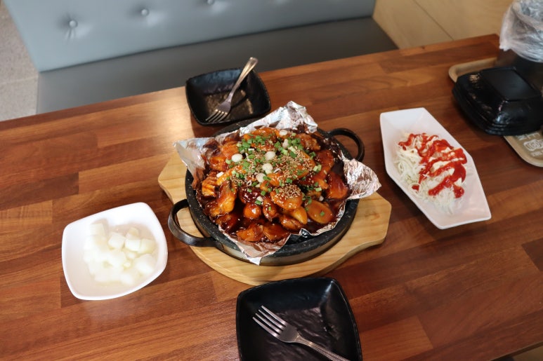 부리나치킨 이미지
