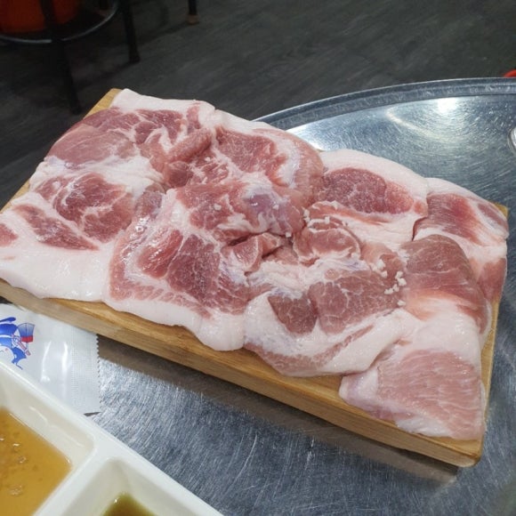 돼지영농후계자 이미지
