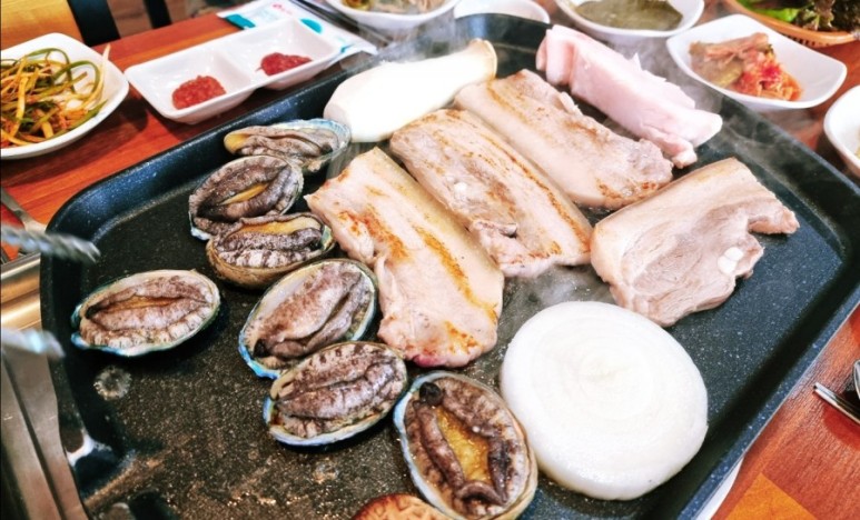 구우면돼지 이미지