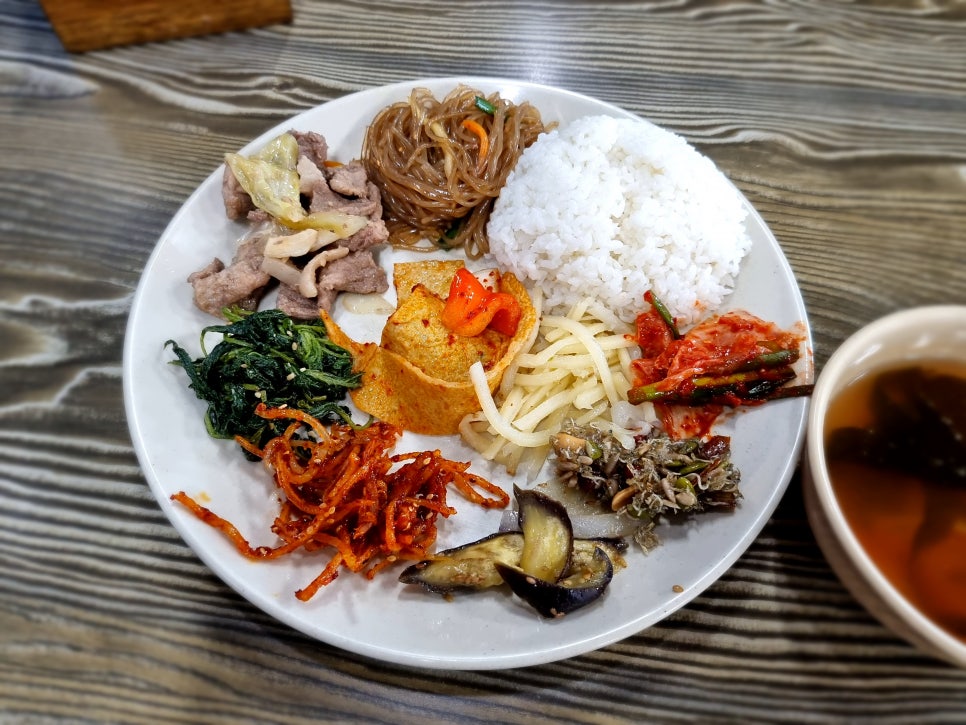 하늘한식부페 이미지