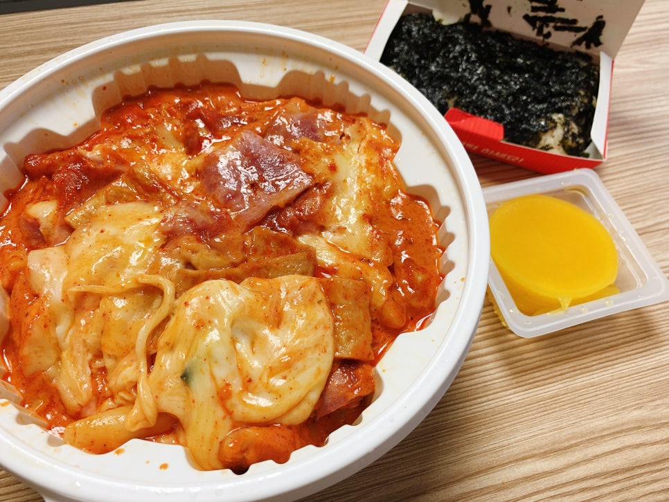 동대문 엽기떡볶이 이미지