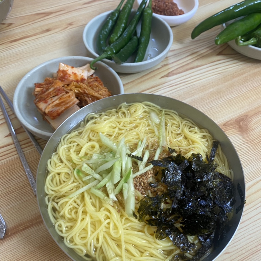 오늘잔치국수 이미지
