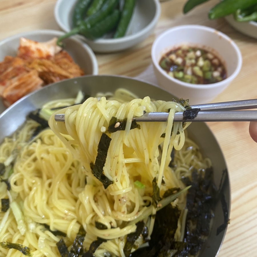 오늘잔치국수 이미지