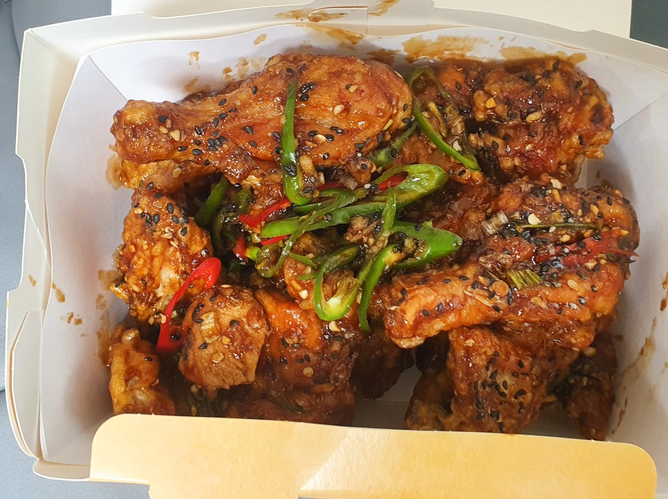 비에치씨치킨 이미지