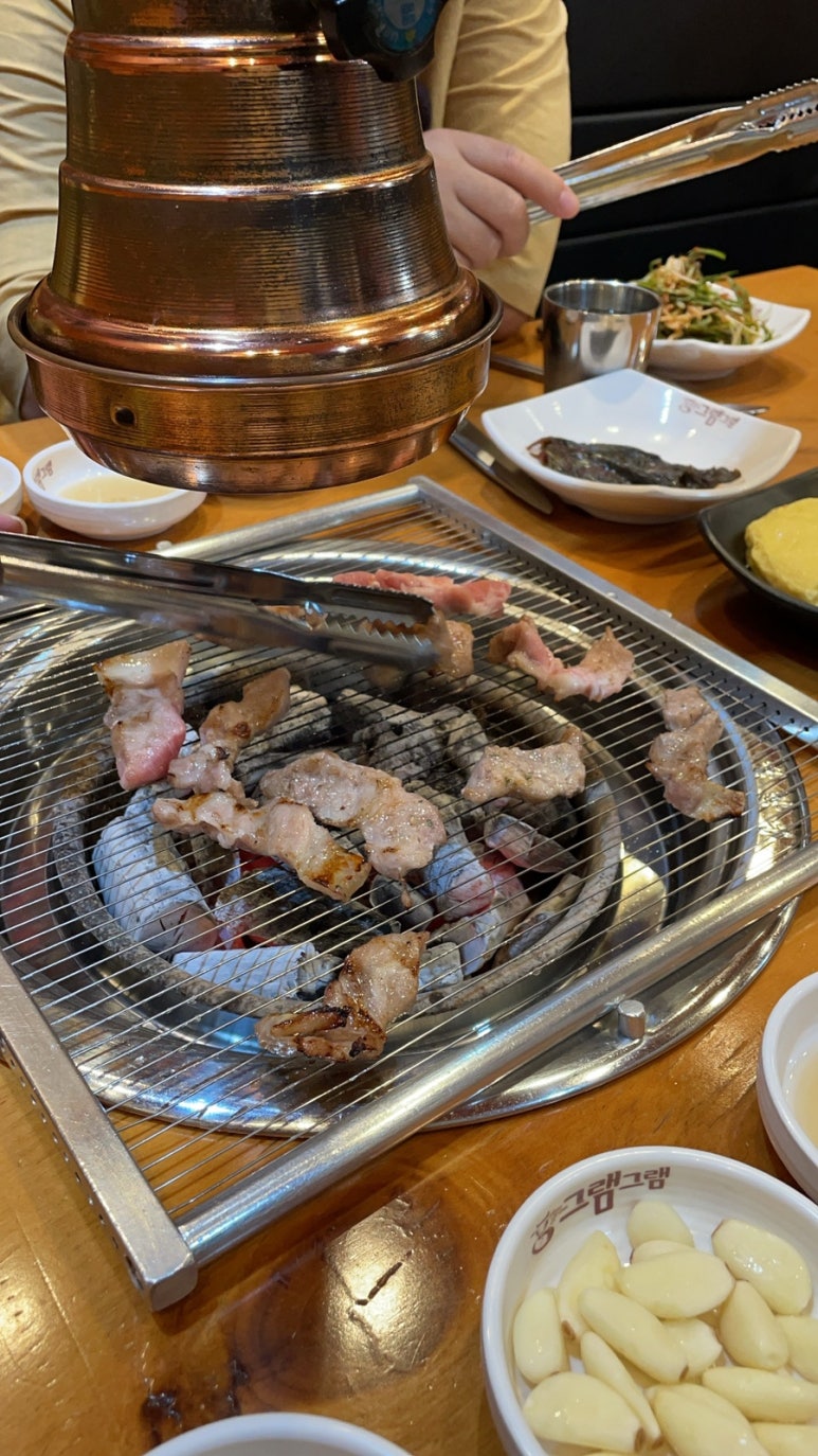 엄가뒷고기한판 이미지