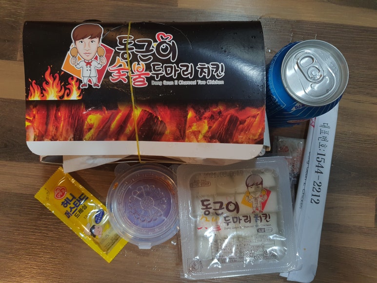 동근이숯불두마리치킨 이미지