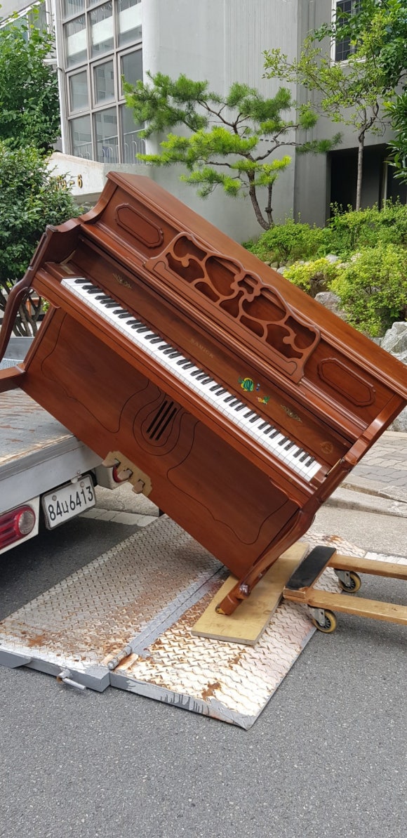 삼익피아노 이미지