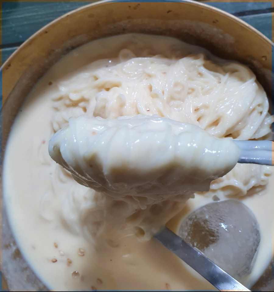 이조모밀 이미지