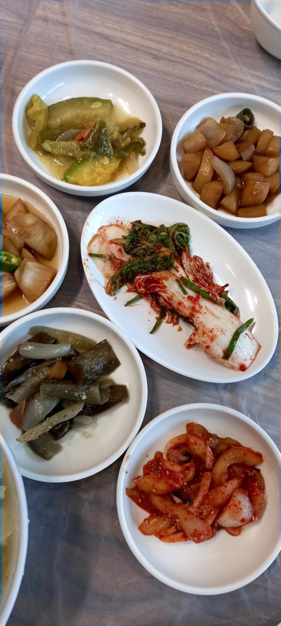 에덴오리누룽지백숙 이미지