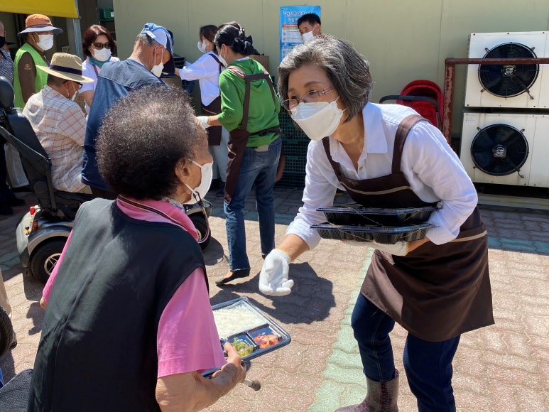군산경로식당 이미지
