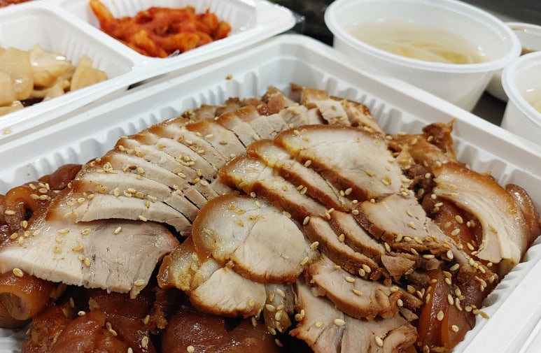 장충웰빙족발 이미지