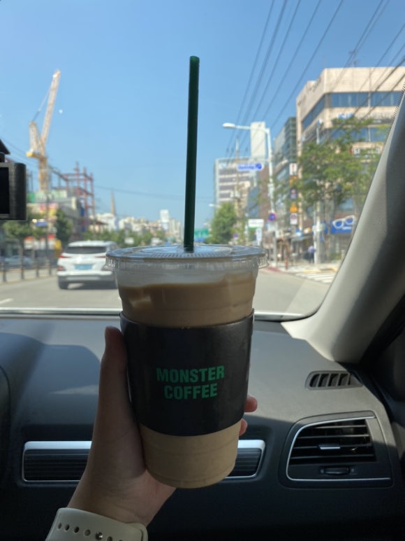 몬스터커피서 이미지