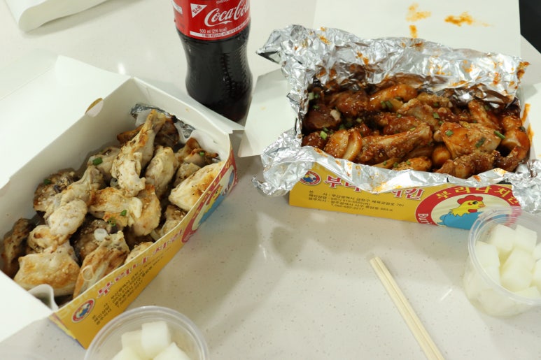부리나치킨 이미지