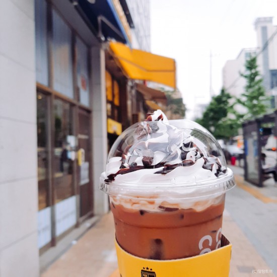 컴포즈커피성남수진 이미지