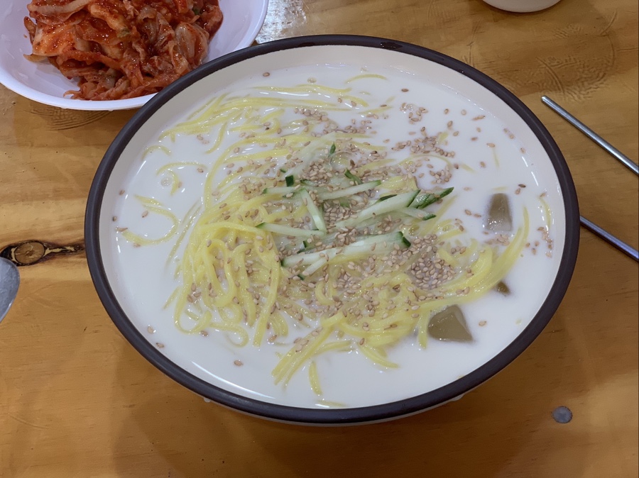 어머니손맛잔치국수 이미지