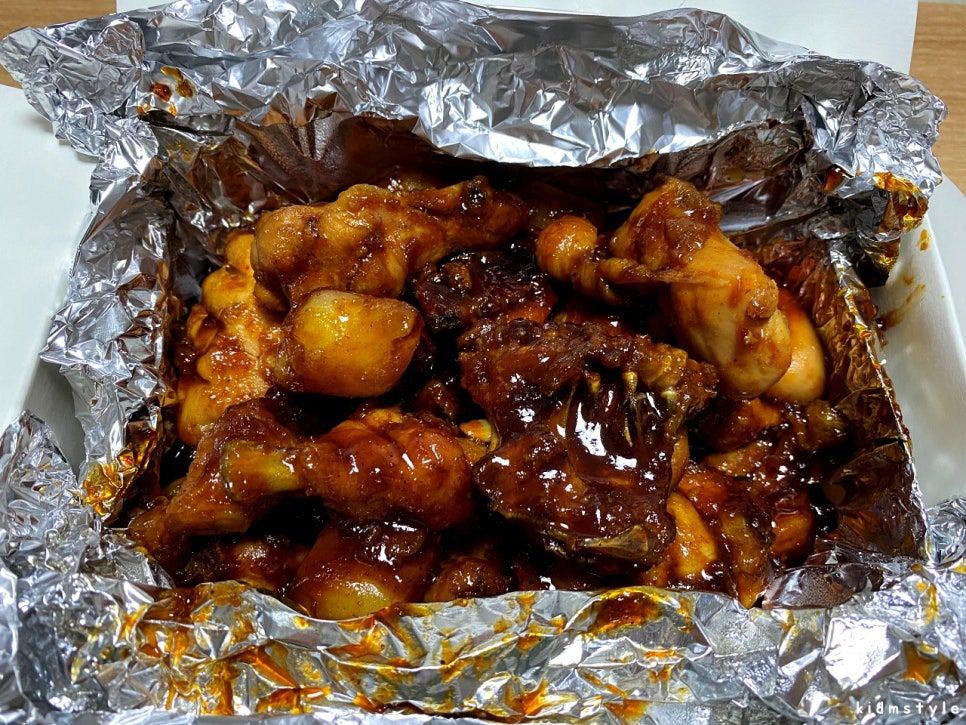 꾸브라꼬 숯불치킨 이미지