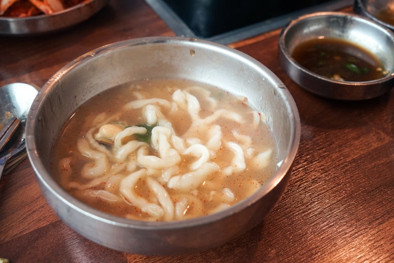 박승광해물손칼국수 이미지