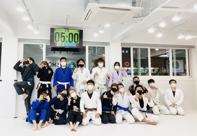코스모스 오아시스 이미지