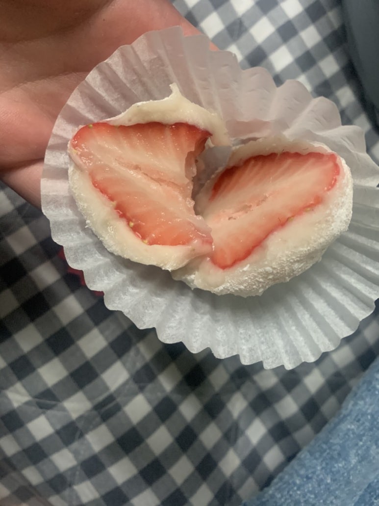 낭만딸기모찌 이미지