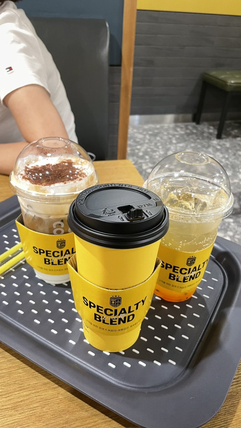 컴포즈커피옥암점 이미지