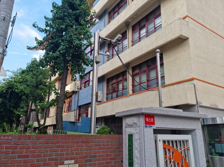 서울두산초등학교 이미지