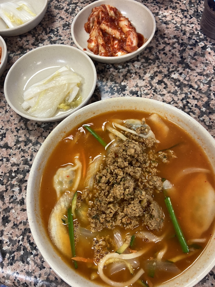 명동칼국수 이미지