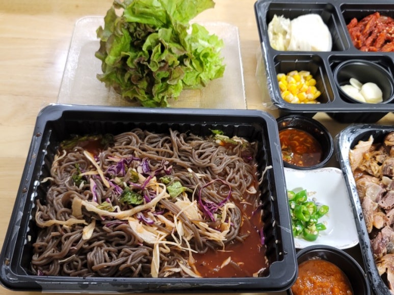 이서방왕족발 이미지