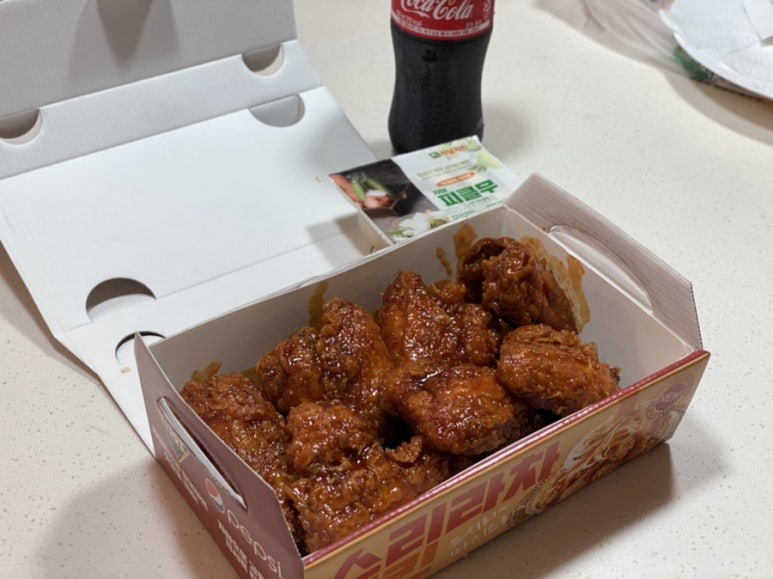 자담치킨(돌산점) 이미지