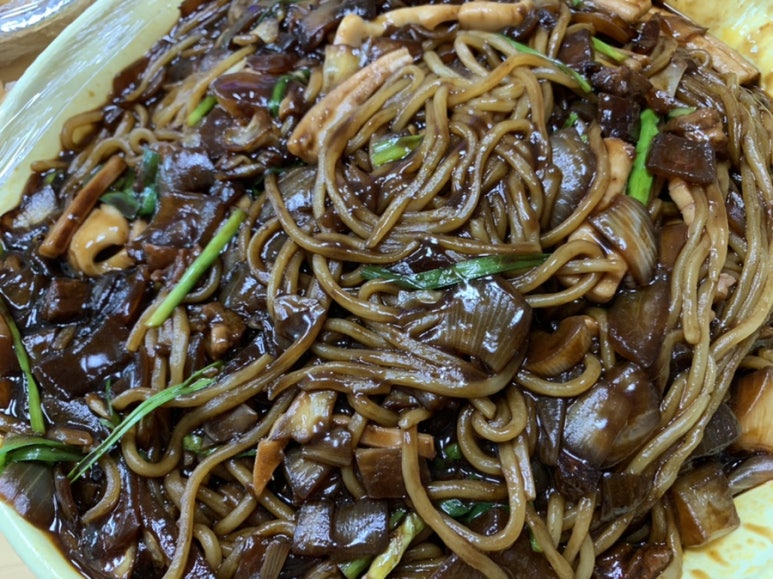 황궁쟁반짜장 이미지