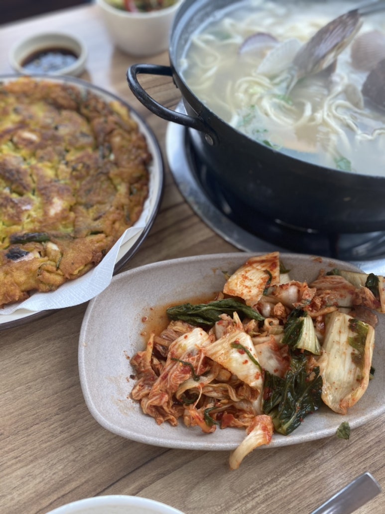 포도밭할머니칼국수 이미지