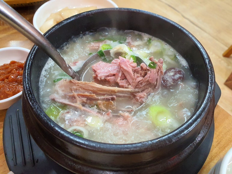 한방이쁜오리 이미지