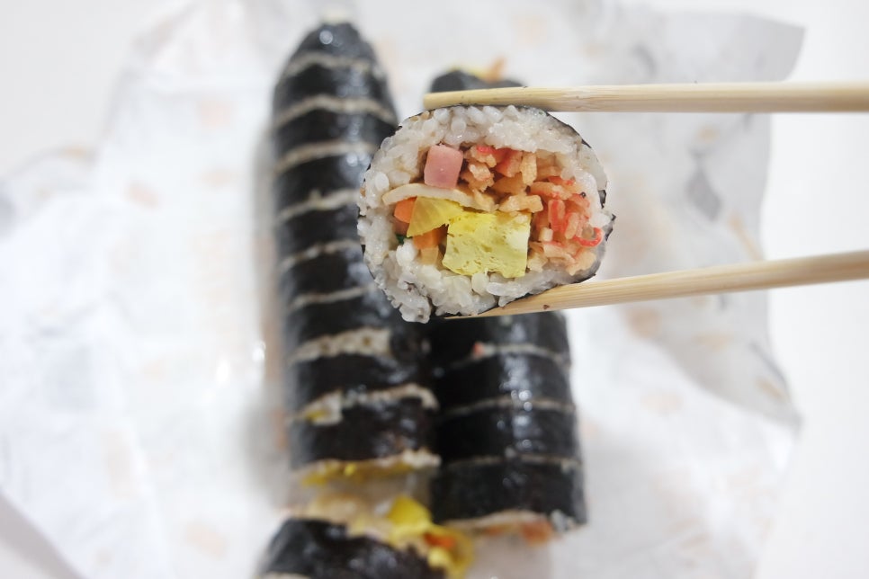 욜로김밥 이미지
