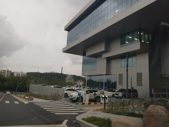 퀴즈노스포항공대점 이미지